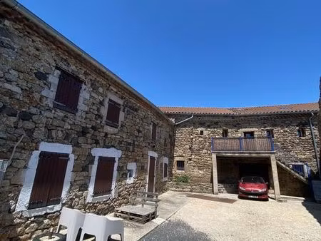 propriété 6 pièces 220 m²