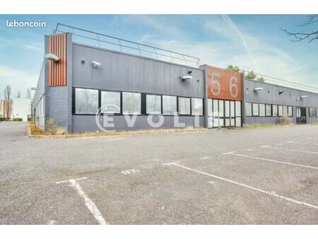 local d'activité 259 m²