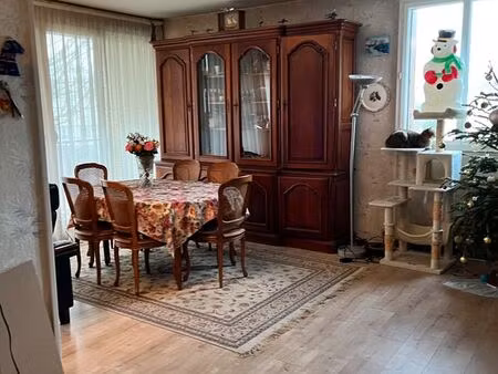 appartement face à la forêt