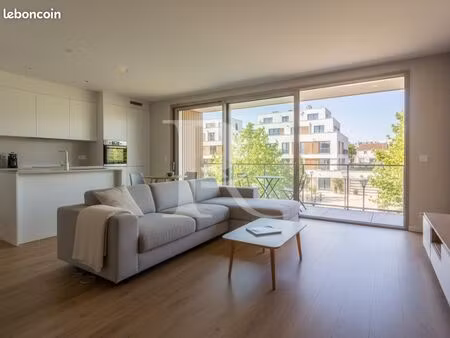appartement 3 pièces 61 m²