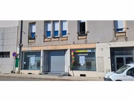 local commercial a louer