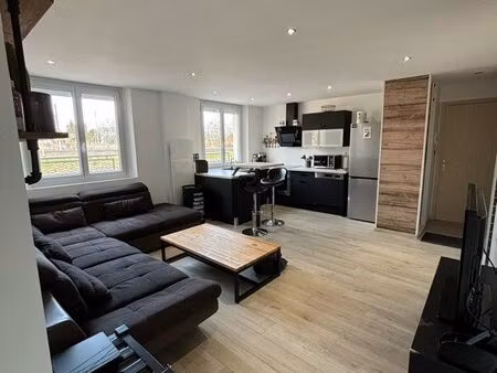 location appartement meublé moderne avec garage