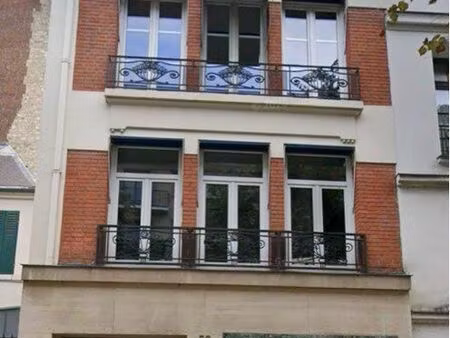 bureaux idéalement placés refaits à neuf neuilly-sur-seine