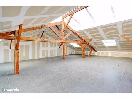 local bureaux 375 m²