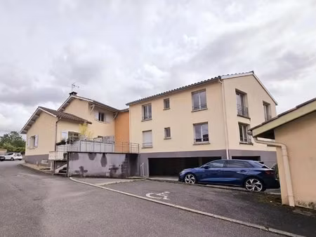 t2 avec cave et parking