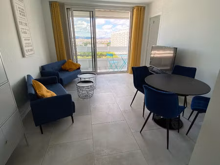 chambre à louer en colocation - bron