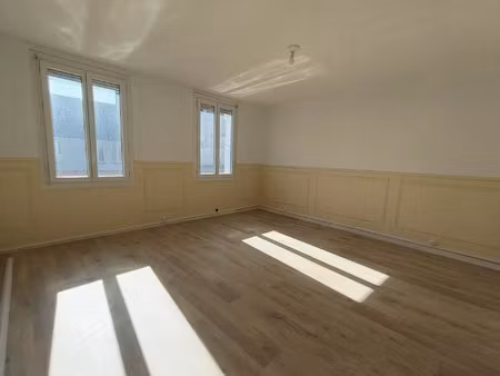 immeuble local et appartement