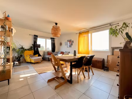 nantes - eraudiere - appartement t4 au dernier étage avec terrasse