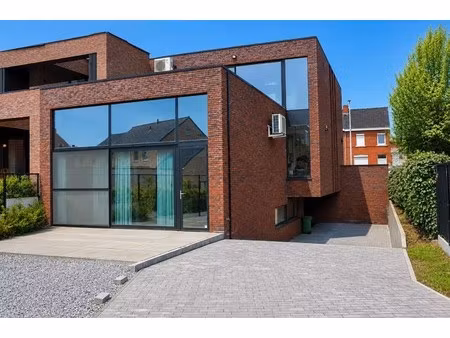 energiezuinig en zeer kwalitatief appartement met 2 slpk van 114 41 m² in tongeren.