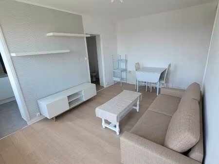 apparemment à louer - t2 44m² rénové – meublé – balcon – proche iut/utt/commerces – dispo 