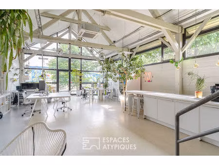 bureaux de caractère à louer avec vue sur l'eau