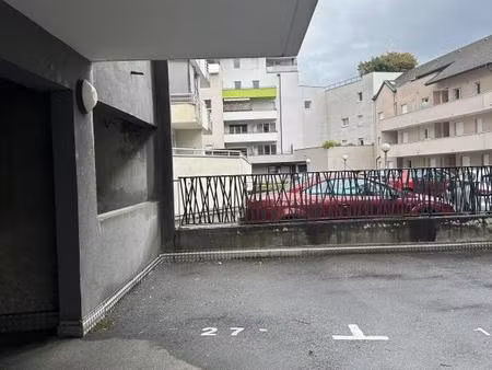 parking à louer au centre ville de chambéry