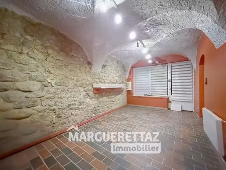 ensemble de 2 locaux commerciaux 30 m²