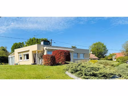 maison d'architecte /magnifique terrain /vue dégagée/15 minutes chu