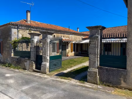 maison à vendre à la rochette (16110) - charente