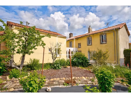 maison 2/3 chambres avec dépendances et jardin