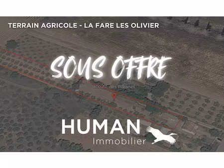 vente terrain 4283 m² la fare-les-oliviers (13580)