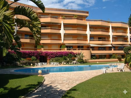 location appartement 2 pièces 56.27 m² à cap-d'ail (06320)  2 250 €
