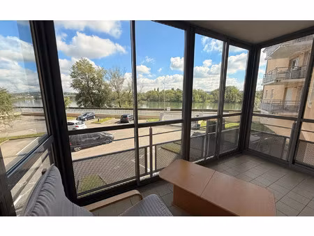 location appartement  61.02 m² t-3 à givors  850 €