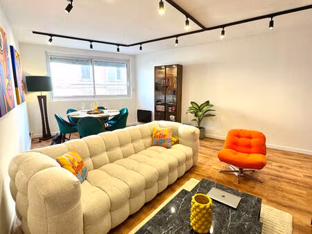 appartement entièrement rénové - roanne 3 pièce(s) 80.41 m2 - avec balcon