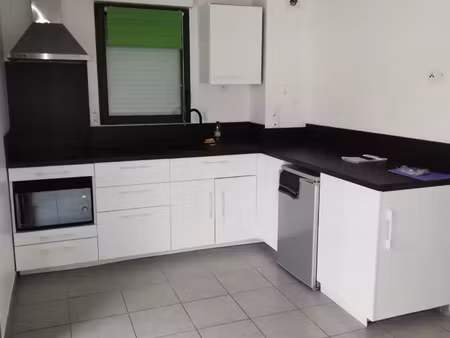 location appartement 1 pièce 28 m² à toulon (83200)