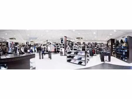 fonds de commerce de prêt-à-porter