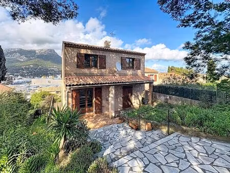 maison - 4 pièces - 72 m²