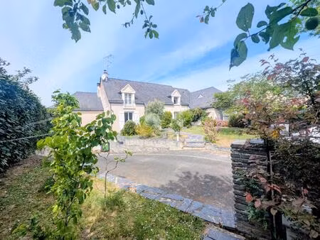 maison familiale de 210 m² – sainte-melaine-sur-aubance
