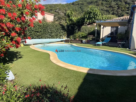 villa 4 faces plain pied + piscine + garage