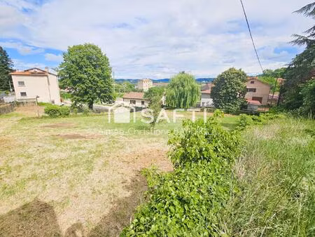 à vendre terrain constructible de plus 1900 m² saint -alban -de roche 38080