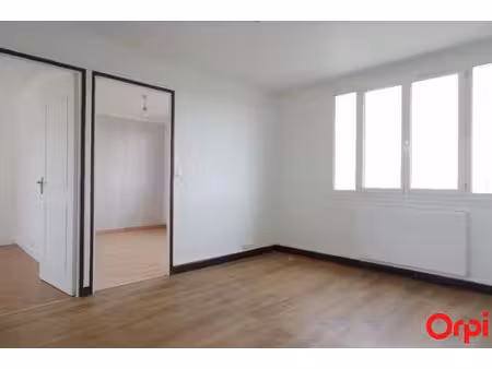 location appartement 2 pièces 45.23 m² à venissieux (69200)  750 €