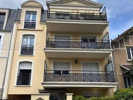 appartement 2 pièces 51 m²