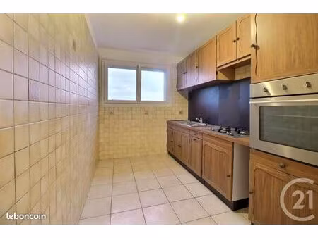 appartement 4 pièces 70 m²
