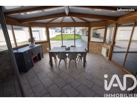 maison familiale 8 pièces 252 m²