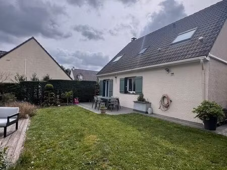 maison familiale en impasse  3 chambres  sans vis à vis. proche tvm et ligne de métro 14