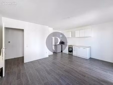 appartement 3 pièces 58 m²