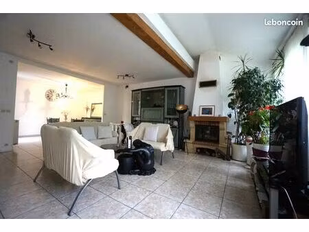 maison 5 pièces 90 m²