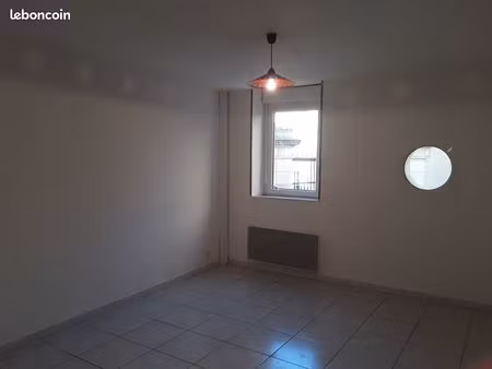 location appartement. argeliers 11120