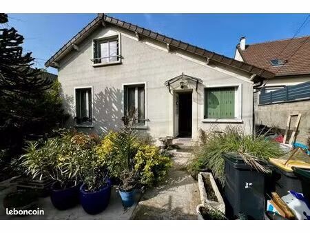 pavillon 4 pièces 94 m²