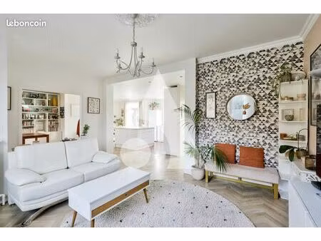 maison 4 pièces 220 m²