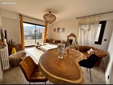 t4 - 89m2 - quartier de toga