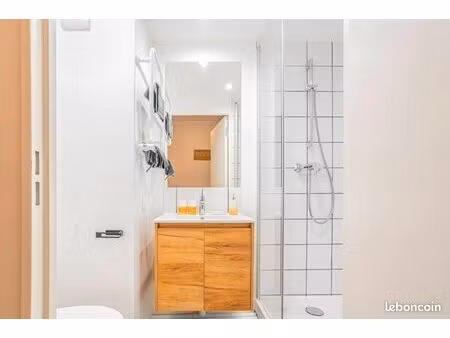 studio 1 pièce 17 m²