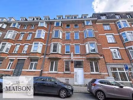 uccle – appartement 1 chambre à rénover