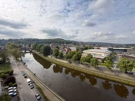 spacieux appart 3ch rénové | vue sambre | 10è étage | namur