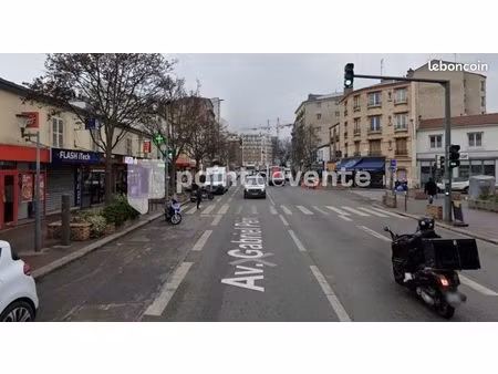 local commercial 183 m²