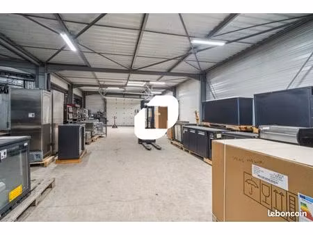 local d'activité 430 m²