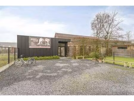 immeuble commercial