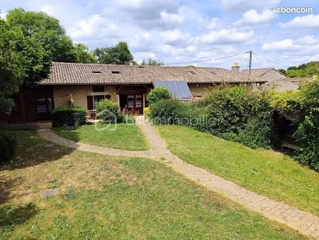longère 9 pièces 195 m²