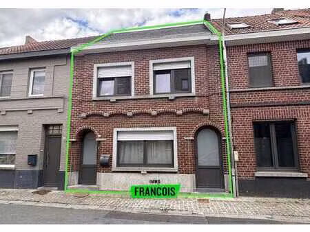 maison familiale rénovée  située dans un quartier calme  av…