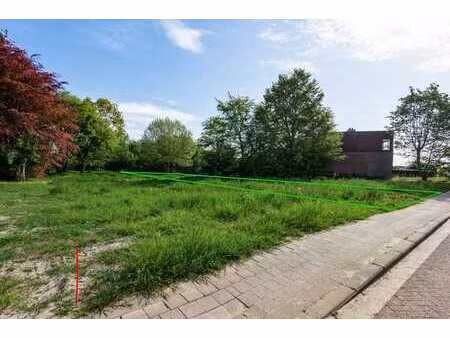 bouwgrond (463 m²) voor een halfopen bebouwing in borsbeek!